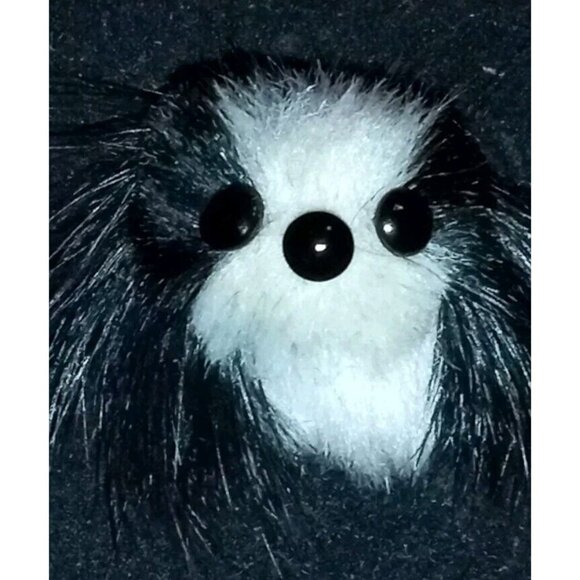 VINTAGE Black White Furry Dog Ring Faux Fur Silver Tone Size Adjustable Size 7 - Picture 7 of 8